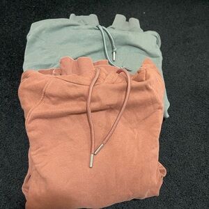 H&M 2-Pack Green and Rust Hoodie